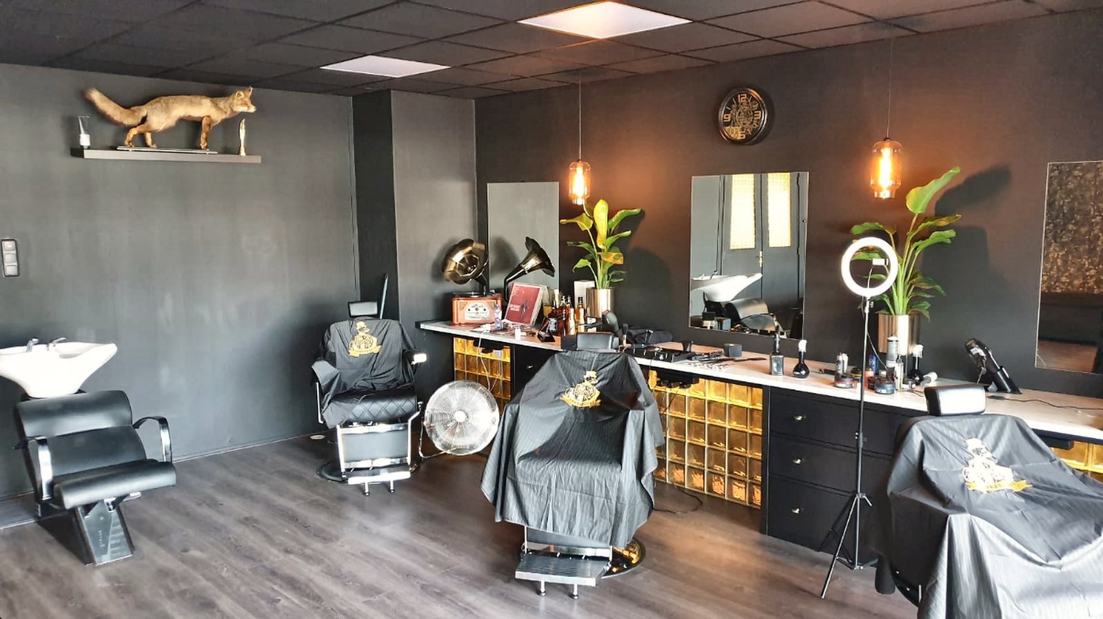 Echte interieurfoto van The Dandy Fox in Arnhem